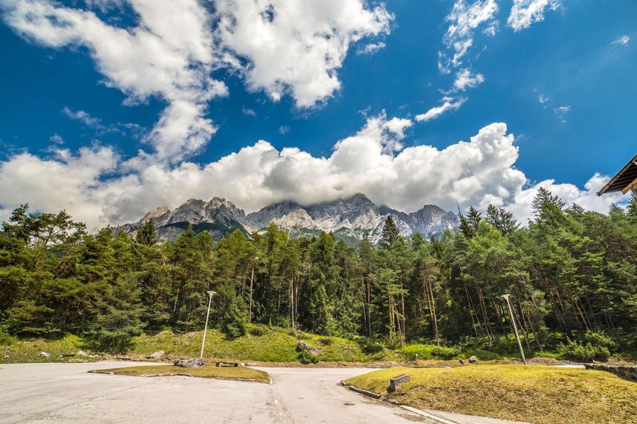 Appartamenti Corte Residence Borca di Cadore Εξωτερικό φωτογραφία