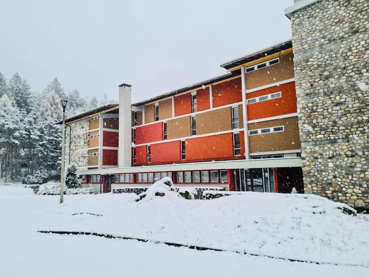 Appartamenti Corte Residence Borca di Cadore Εξωτερικό φωτογραφία