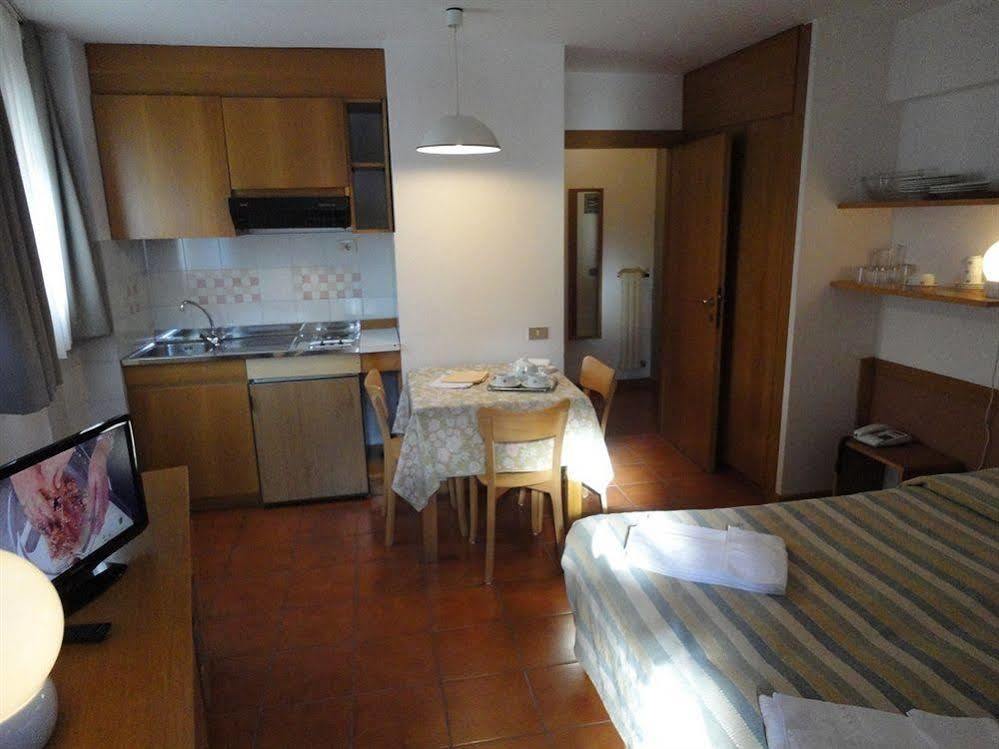 Appartamenti Corte Residence Borca di Cadore Εξωτερικό φωτογραφία